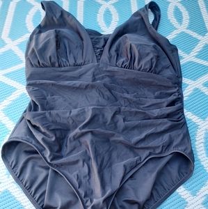 Bathing suit Size 24W